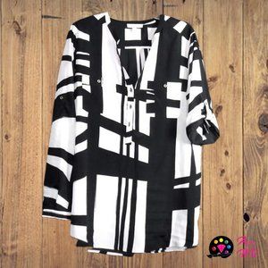 Calvin Klein Long or quarter sleeve black and white geometric button up blouse L